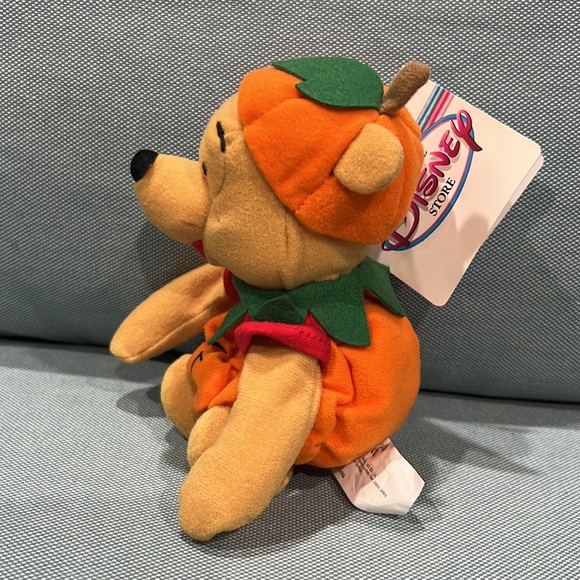 3/$25 The Disney Store Halloween Pumpkin Pooh, mini beanbag 8" - Picture 5 of 6